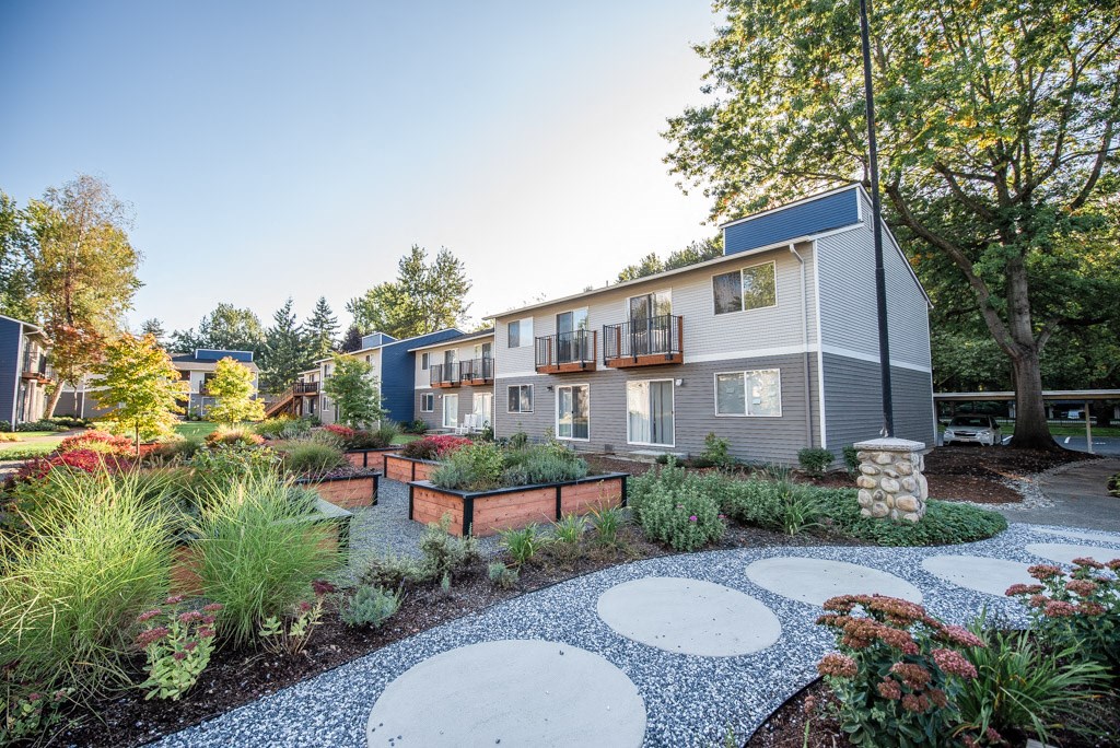 Best Cheap Apartments in Kent, WA: from $978 | RENTCafé